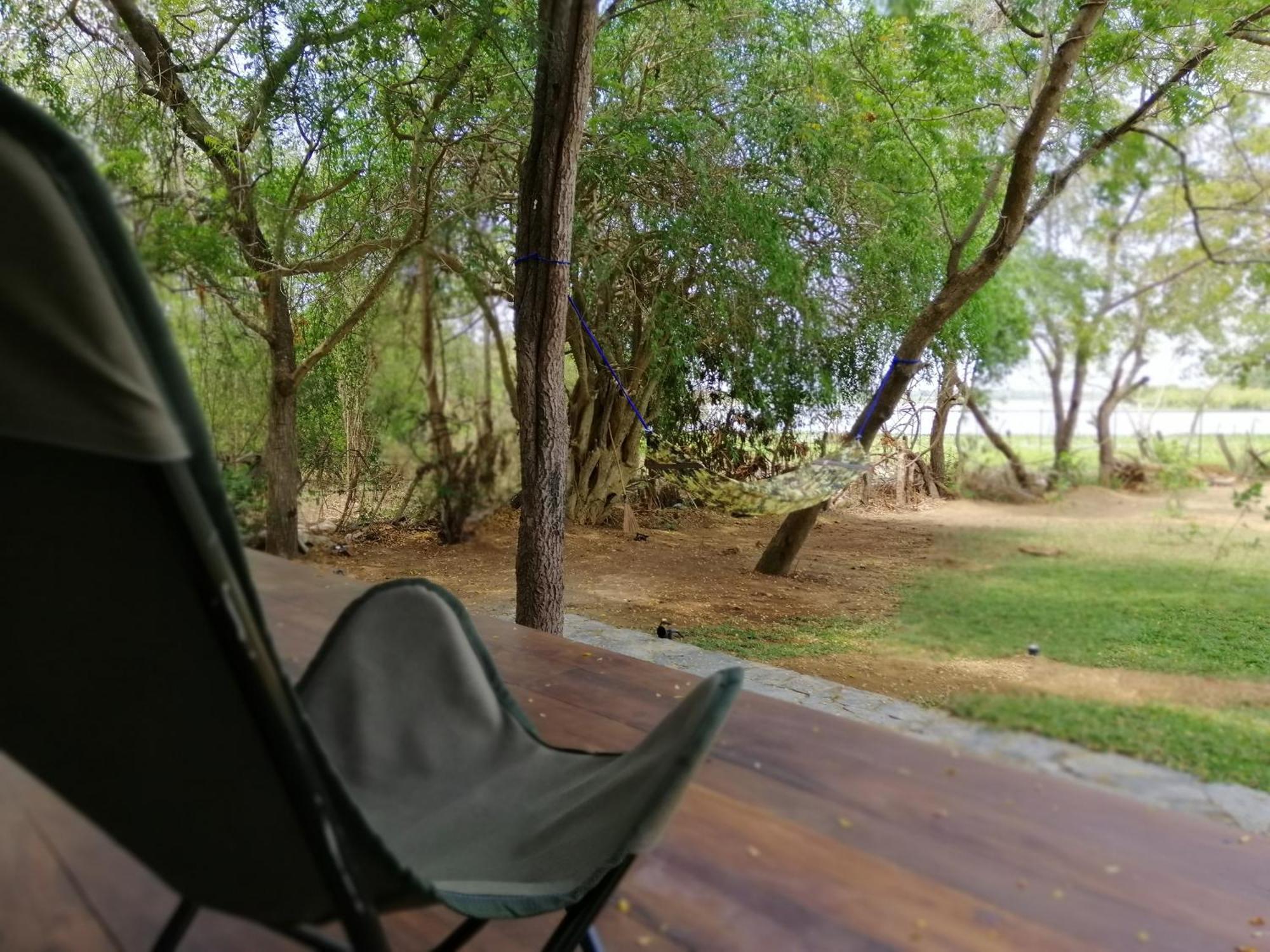 Breezy Lake Tissamaharama Exterior foto